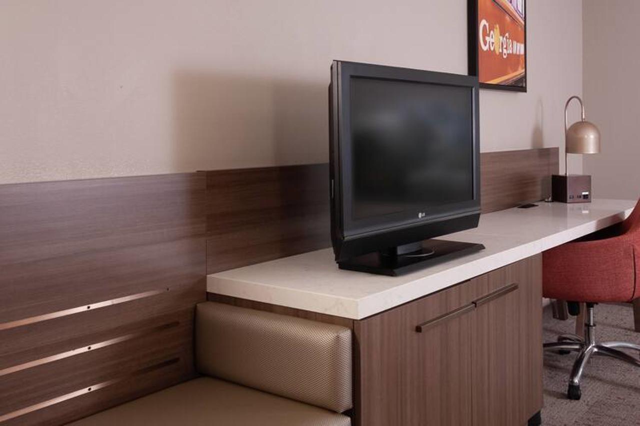 Hilton Garden Inn Atlanta Airport/Millenium Center College Park Bagian luar foto