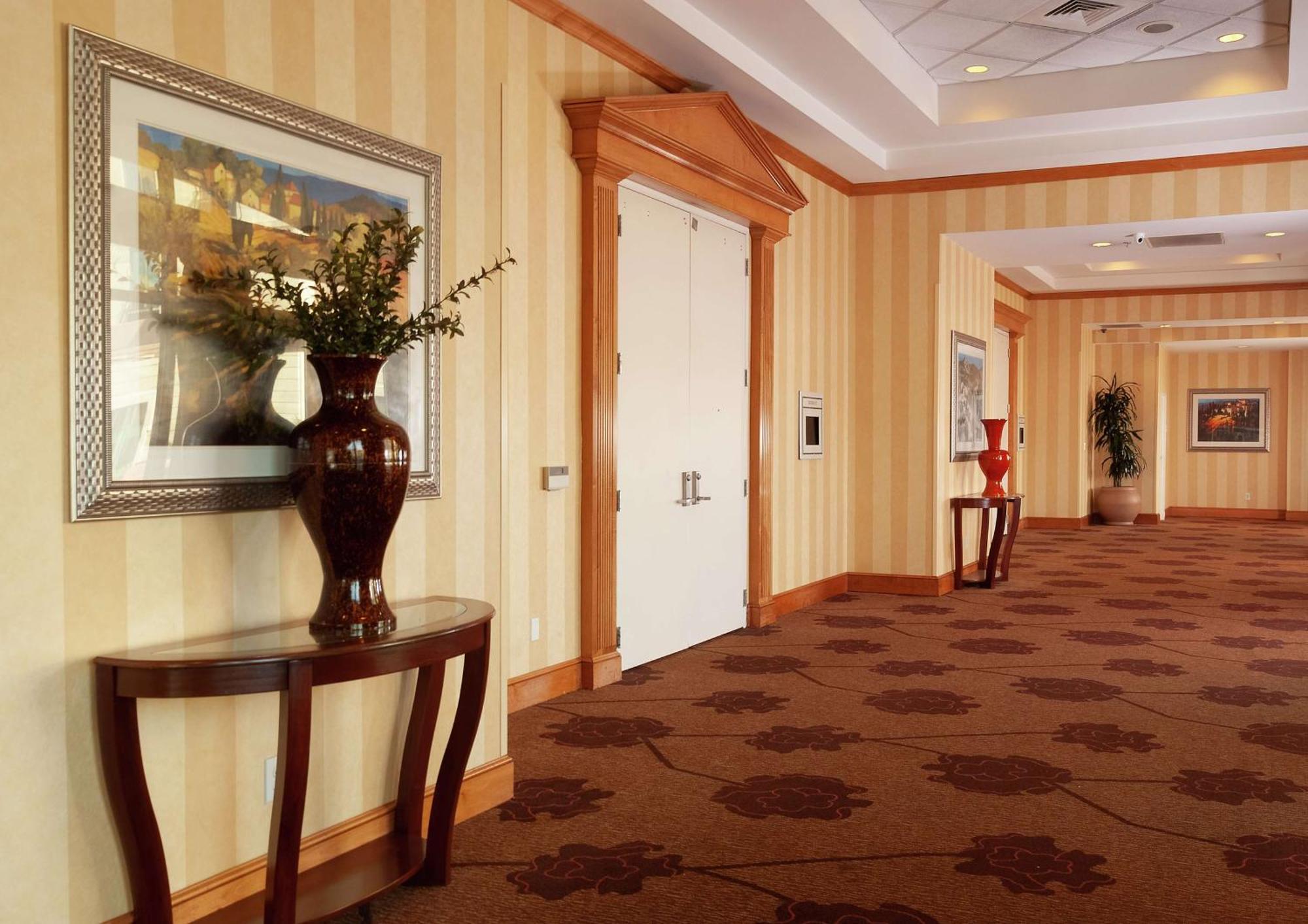 Hilton Garden Inn Atlanta Airport/Millenium Center College Park Bagian luar foto